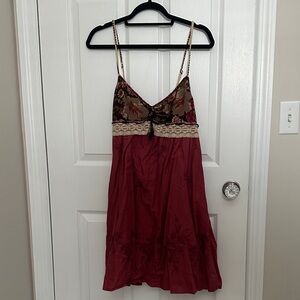 Free People- babydoll dress w/embroidery & beading detail, SZ 12